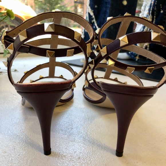 Valentino Heel with Rockstuds - Picture 3 of 4